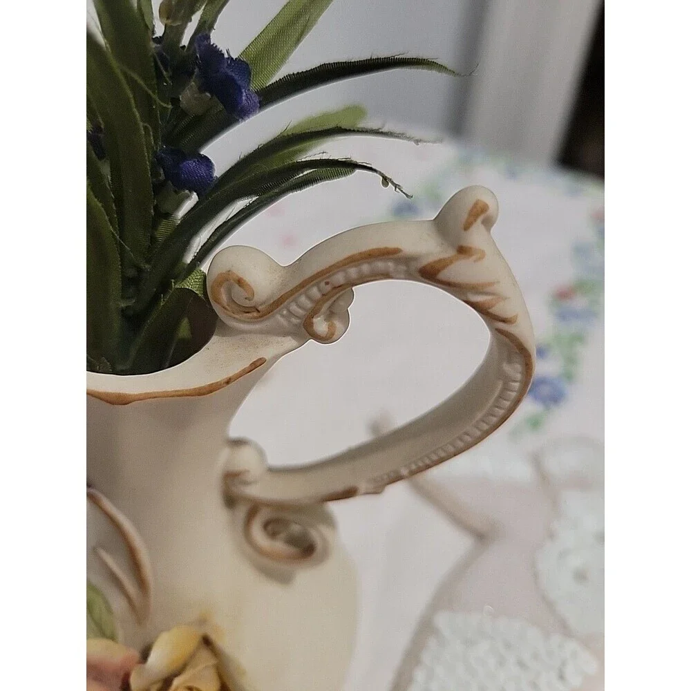 Vintage Capodimonte Neopolitan Porcelain Bud Vase With Applied Flowers & Handle